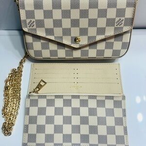 Louis Vuitton Checkered Beige and Gold Women's Bag